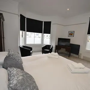 Bed & Breakfast The Chapel House, Scarborough