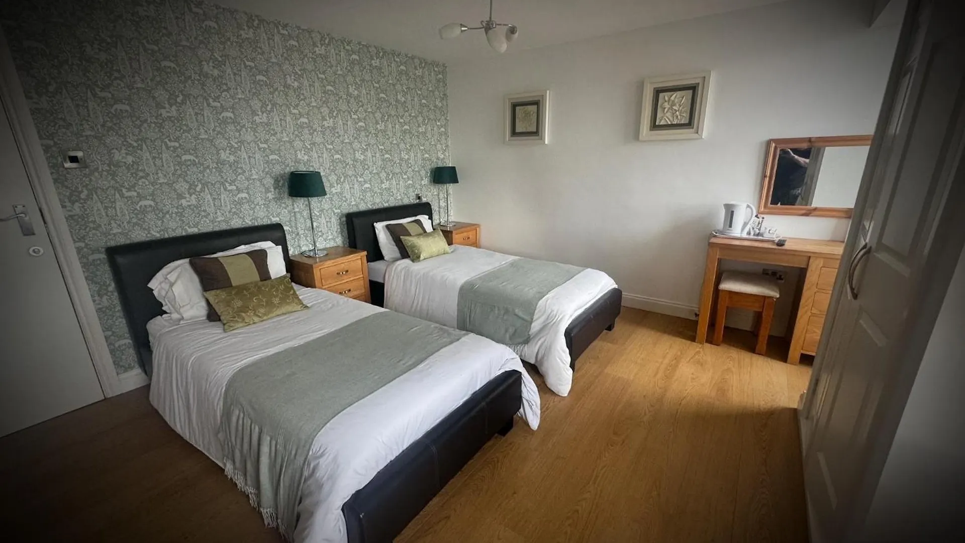 Ivy By The Sea Hotel Scarborough United Kingdom